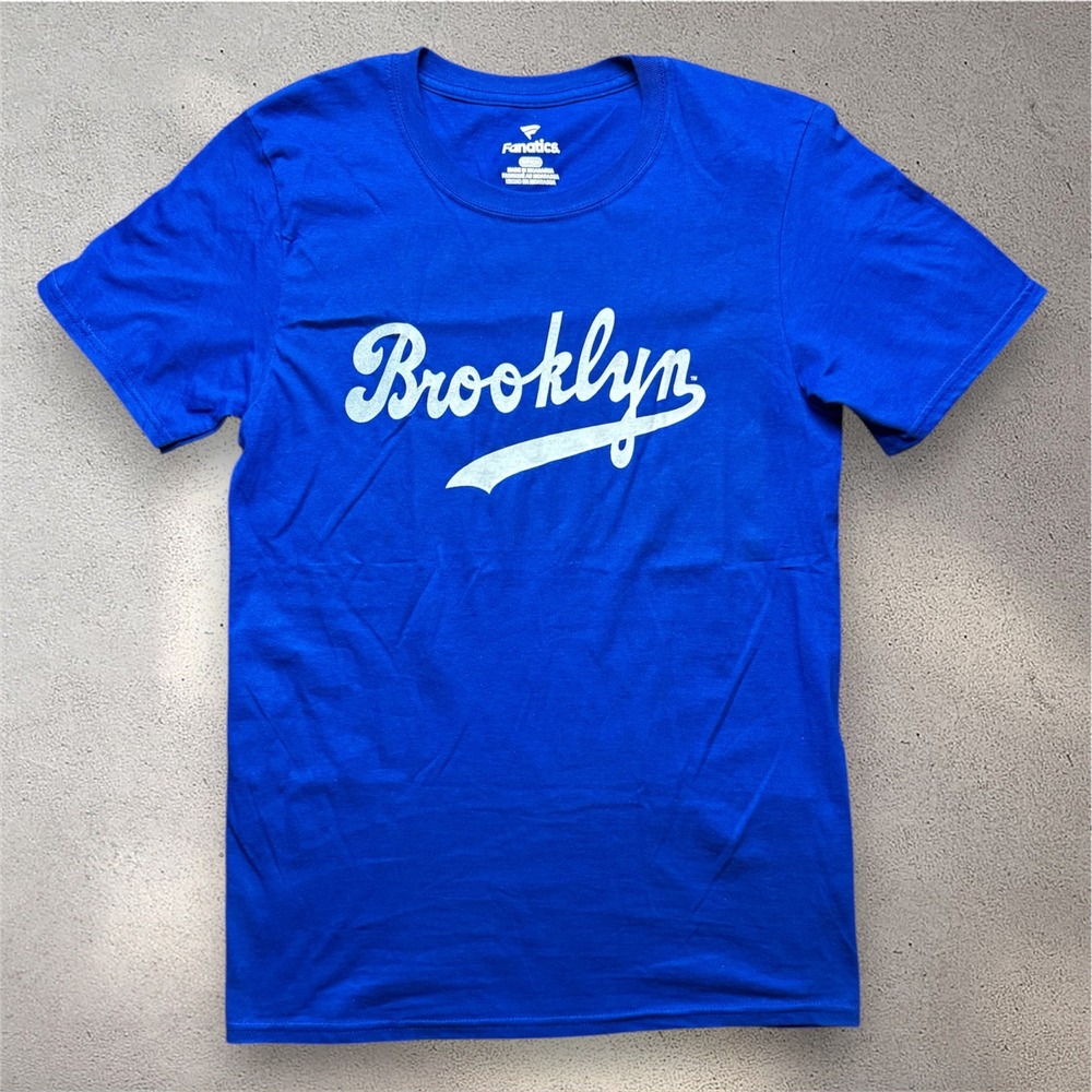 Fanatics‎ Brooklyn Script Graphic T-Shirt Mens Small Royal Blue Short Sleeve Tee